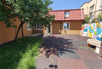 Casă cu 5 camere cu Teren 225 Mp în Moșilor - 1