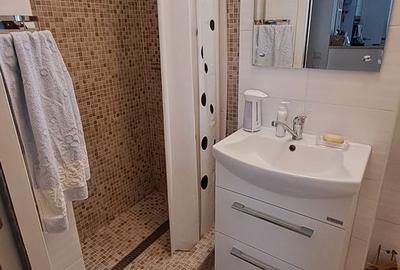 Apartament cu 4 camere decomandat în Gării