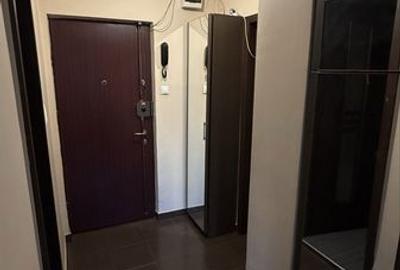 Garsonieră, mobilată în Brâncoveanu - 2
