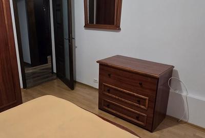 Apartament cu 3 camere decomandat în Mioriței - 12