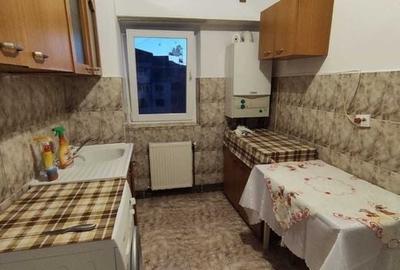 Apartament cu 2 camere decomandat în Doamna Ghica