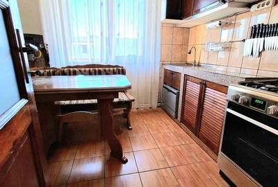 Apartament cu 2 camere semidecomandat în Calea București