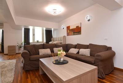 Apartament cu 2 camere semidecomandat, mobilat în Unirii
