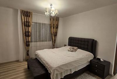 Casă cu 4 camere cu Teren 713 Mp în Tomești