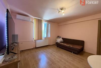 Apartament cu 2 camere semidecomandat, mobilat în Complex Studențesc - 1