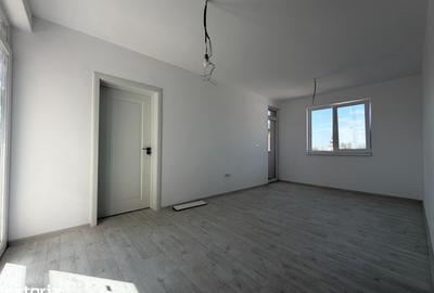 Apartament cu 2 camere decomandat în Giroc