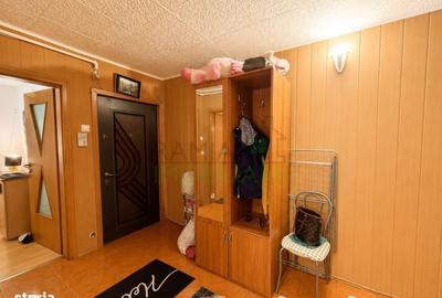 Apartament cu 2 camere decomandat în Noua