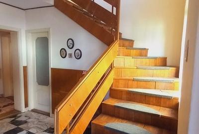 Casă cu 4 camere în Stana - 13