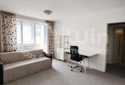 Apartament cu 2 camere semidecomandat, mobilat în Gheorgheni