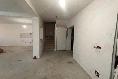 Casă cu 4 camere în Central - 4