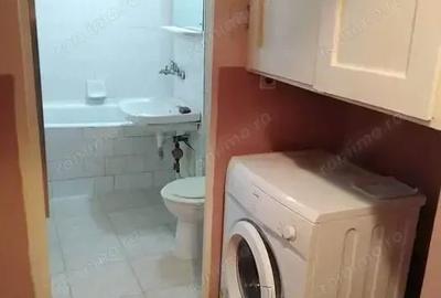 Garsonieră decomandată în 13 Septembrie