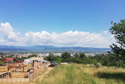 Teren Construcții intravilan de 370 mp, în Vest - 1