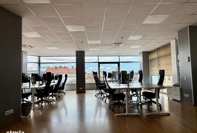 Spațiu comercial, de 200 mp, în Ultracentral