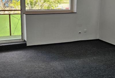 Apartament cu 3 camere decomandat în Central - 3