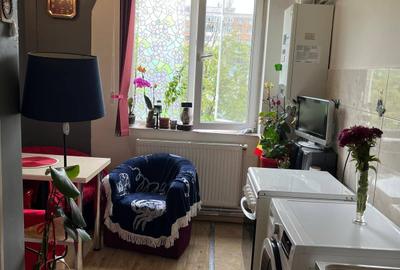 Apartament cu 4 camere semidecomandat în Micro 19 - 4