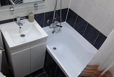 Apartament cu 2 camere decomandat în Rahova