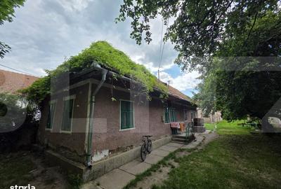 Casă cu 3 camere în Lunca Calnicului