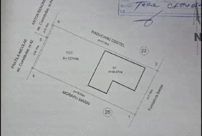 Teren de 121 mp, în Central - 1