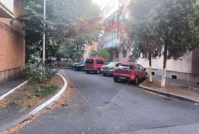 Apartament cu 3 camere decomandat, mobilat în Micălaca - 27