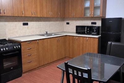 Casă cu Teren 700 Mp în Central