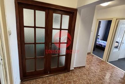 Apartament cu 3 camere în Stadion - 12