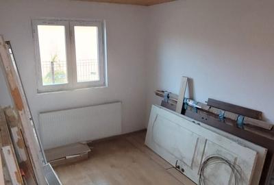 Casă cu 2 camere în Central