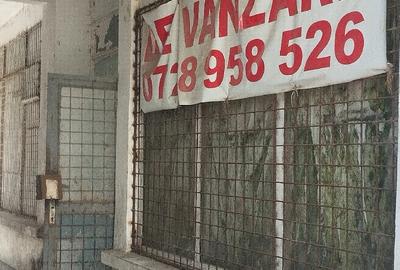 Spațiu comercial, de 120 mp, în Central