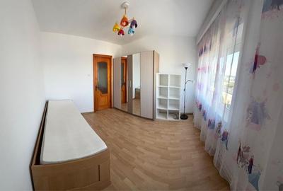 Apartament cu 3 camere semidecomandat în Central - 5