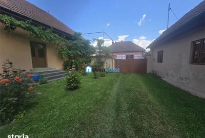 Casă cu 3 camere cu Teren 1000 Mp în Recea - 1