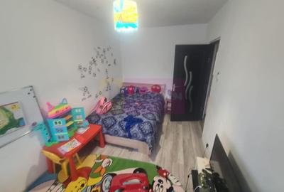 Apartament cu 3 camere semidecomandat în Cuza - 7