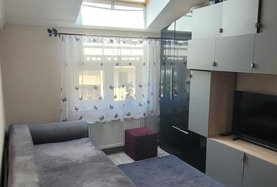 Apartament cu 2 camere semidecomandat în Florești - 6
