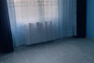 Apartament cu 3 camere decomandat în Vest - 1