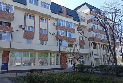 Apartament cu 3 camere decomandat în Central - 6