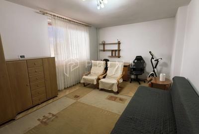Apartament cu 2 camere decomandat în Semicentral