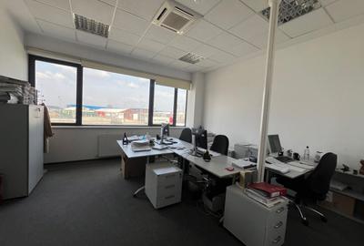 Spațiu industrial, de 2,400 mp, în Centura Nord - 18