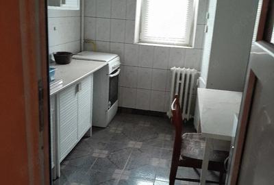 Apartament cu 2 camere decomandat în Vest - 3