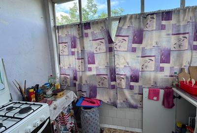 Apartament cu 2 camere decomandat în Decebal - 11
