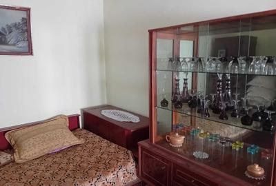 Casă cu 4 camere în Central - 6