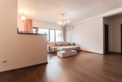 Apartament cu 3 camere semidecomandat în Central - 3