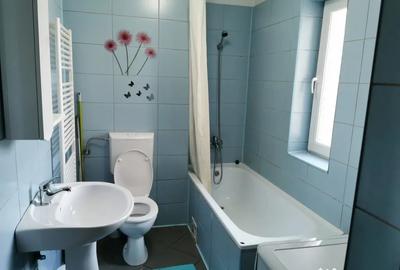 Apartament cu 2 camere decomandat în Craiovei