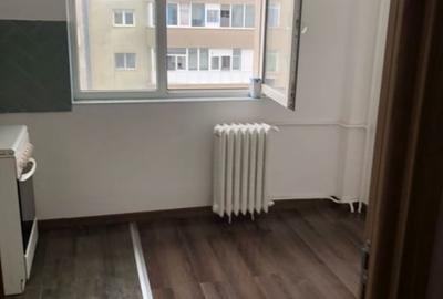 Apartament cu 2 camere decomandat în Vitan - 4