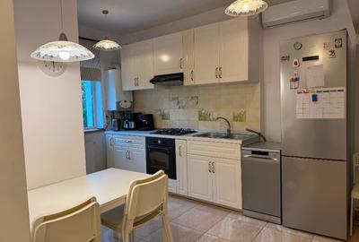 Apartament cu 2 camere decomandat în Iancului