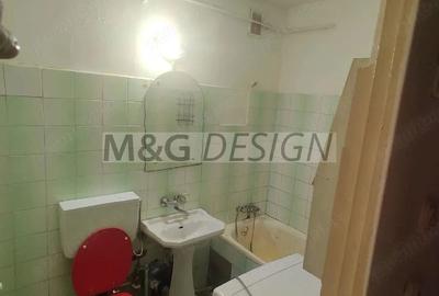 Garsonieră decomandată în Complex Studențesc