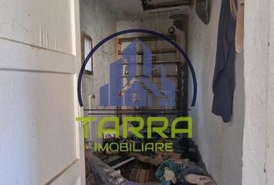 Casă cu 2 camere cu Teren 400 Mp în Ighiu - 1