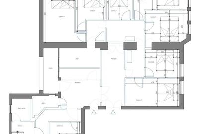 Apartament cu 4 camere decomandat în Central