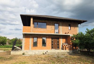 Casă cu 4 camere în Călinești - 7