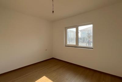 Duplex cu 3 camere cu Canalizare în Moșnița Nouă - 6