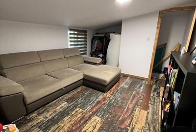 Casă cu 3 camere în Central