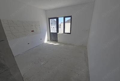 Casă cu Teren 210 Mp în Valu lui Traian - 11