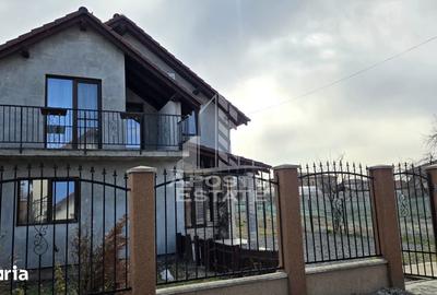 Casă cu 4 camere cu Teren 500 Mp în Șag - 2